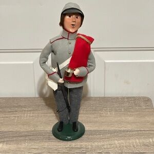 Byers Choice Caroler Confederate Soldier‎ w Rifle Tin Cup 2021 13" SIGNED